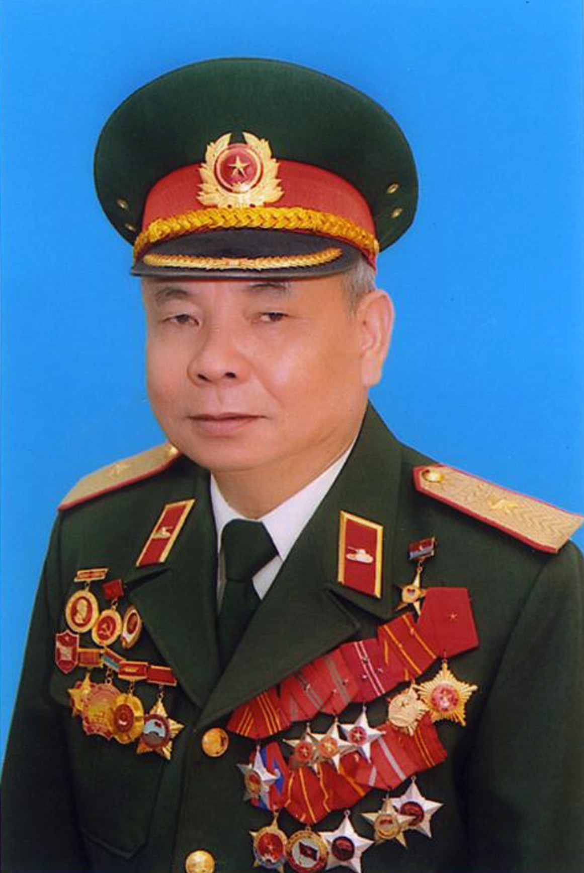 Thiếu tướng Lê Xuân Tấu - Tư lệnh Binh chủng TTG: Đơn thương độc mã, một xe cũng tiến công - Ảnh 2.