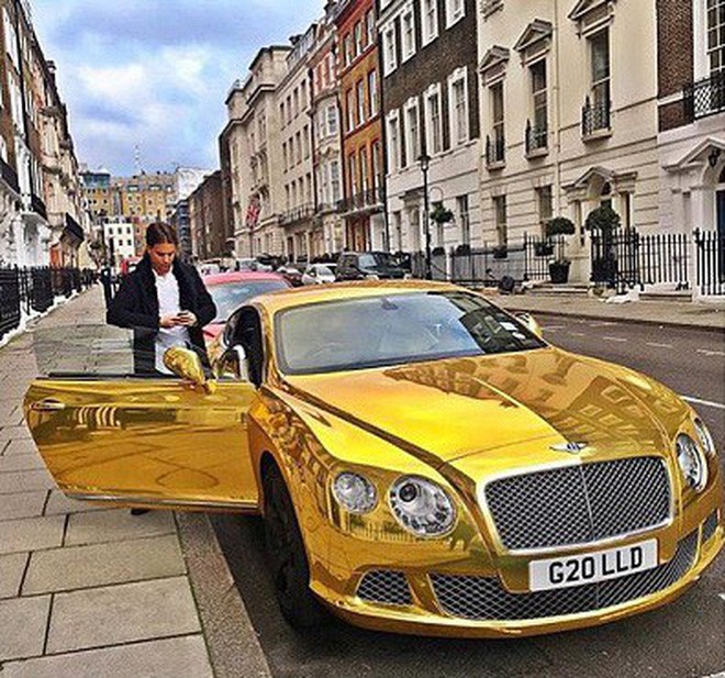 Cuộc sống xa hoa ngập trong tiền và vàng của hội Rich Kid London trên Instagram - Ảnh 6.