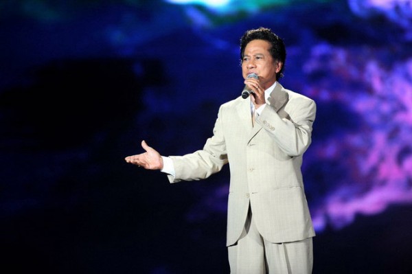 Chế Linh: T&igrave;nh duy&ecirc;n trắc trở, nhiều lần đối diện với những tin đồn &aacute;c &yacute; - Ảnh 4.