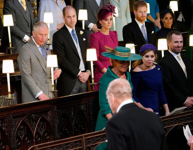 “Cuộc đụng độ” được mong chờ nhất trong đám cưới của Công chúa Eugenie đã diễn ra với cái liếc nhìn lịch sử - Ảnh 2.