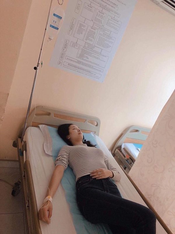 Á hậu 2 Hoa hậu Việt Nam nhập viện phẫu thuật  - Ảnh 1.