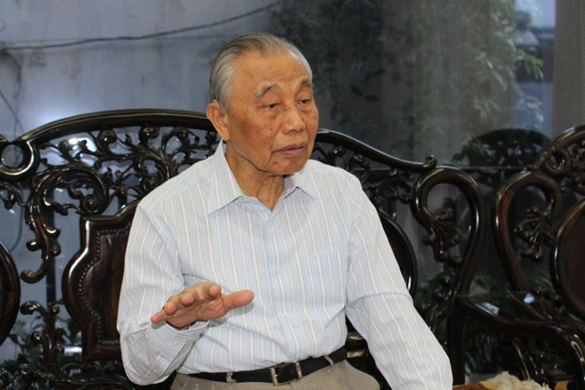 Nguyên Phó Thủ tướng Nguyễn Mạnh Cầm kể về những cuộc gọi lúc 2-3 giờ sáng của ông Đỗ Mười - Ảnh 2.
