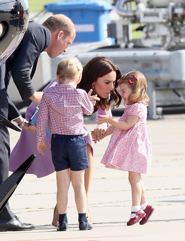 Đây là việc Công nương Kate Middleton luôn làm mỗi khi con mè nheo, cáu gắt và nó thực sự hiệu quả - Ảnh 11.