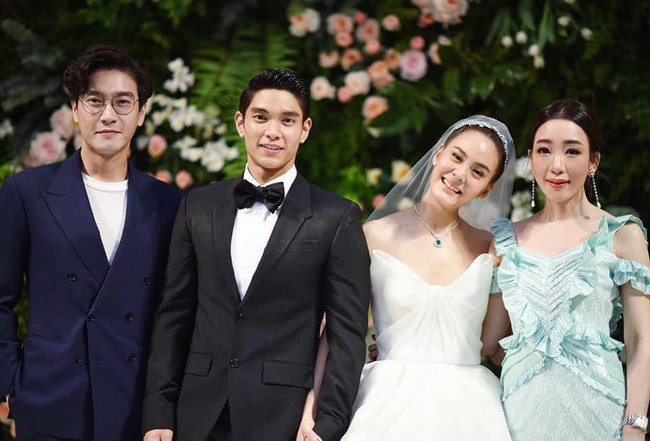 Choáng ngợp hôn lễ mỹ nhân thị phi nhất Thái Lan và chồng kém 10 tuổi, nhưng hoành tráng nhất là dàn siêu sao đến dự - Ảnh 15.