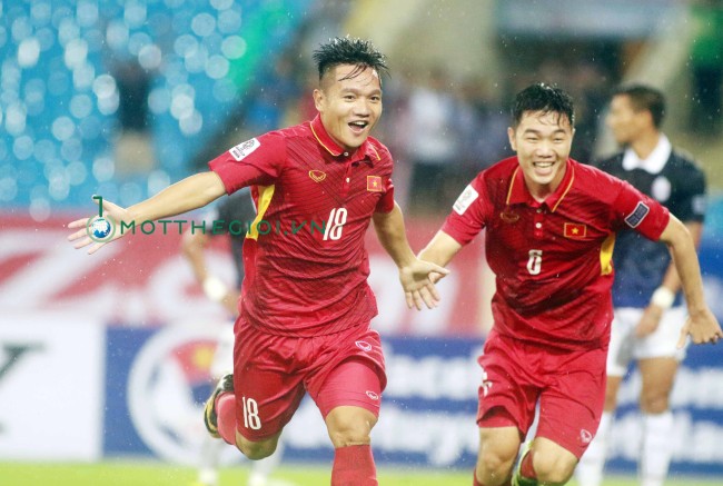Tiến Linh dính chấn thương, khả năng bỏ lỡ AFF Cup 2018 - Ảnh 1.