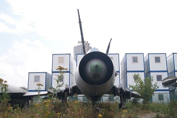 [ẢNH] Ngạc nhiên trước nghĩa địa máy bay quân sự cực lớn ngay giữa thủ đô nước Nga - Ảnh 13.