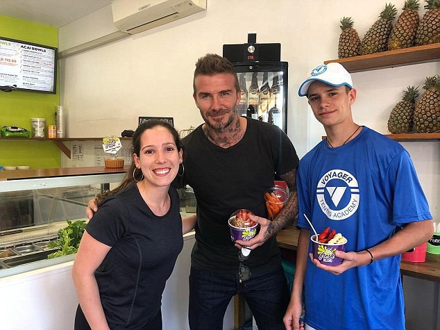 Với hành động này, David Beckham đã cho thấy sự quan tâm sâu sắc dành cho vợ giữa tin đồn trục trặc hôn nhân - Ảnh 1.