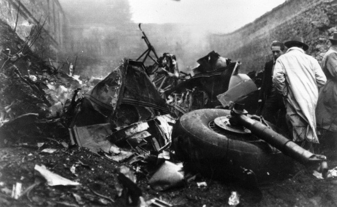 5 vụ tai nạn máy bay thảm khốc nhất lịch sử bóng đá thế giới - Ảnh 1.