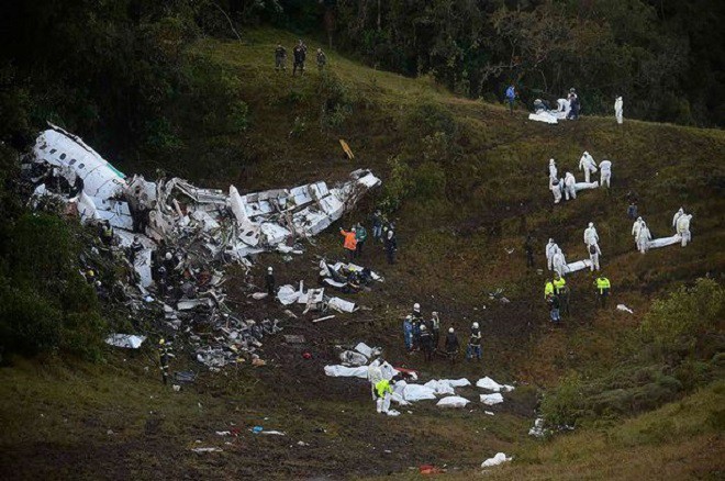 5 vụ tai nạn máy bay thảm khốc nhất lịch sử bóng đá thế giới - Ảnh 5.