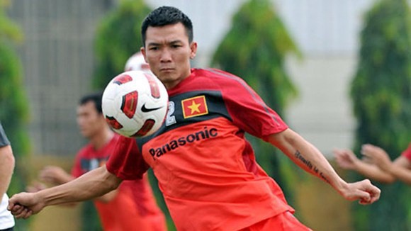 Công Vinh bảo, chấn thương gãy chân cũng phải đá, cố gắng vô địch AFF Cup 2008 - Ảnh 1.