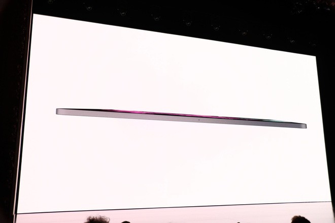 Apple giới thiệu iPad Pro mới, khung vát phẳng như iPhone 5, có Face ID, 4 viền màn hình mỏng đều, bút Apple Pencil mới sạc không dây, giá từ 799 USD - Ảnh 8.