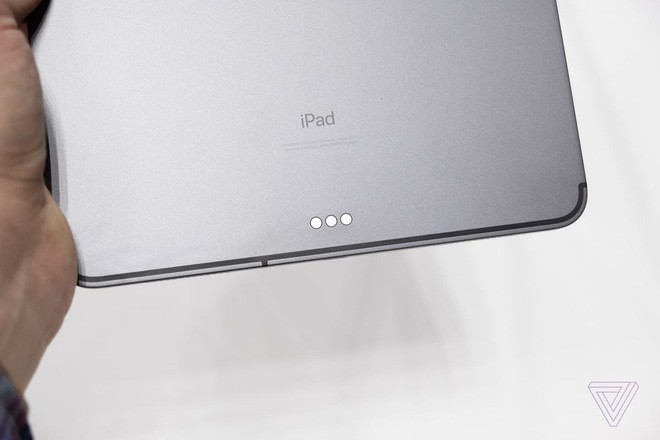 Cận cảnh iPad Pro mới, chiếc tablet có thiết kế toàn màn hình của Apple - Ảnh 9.