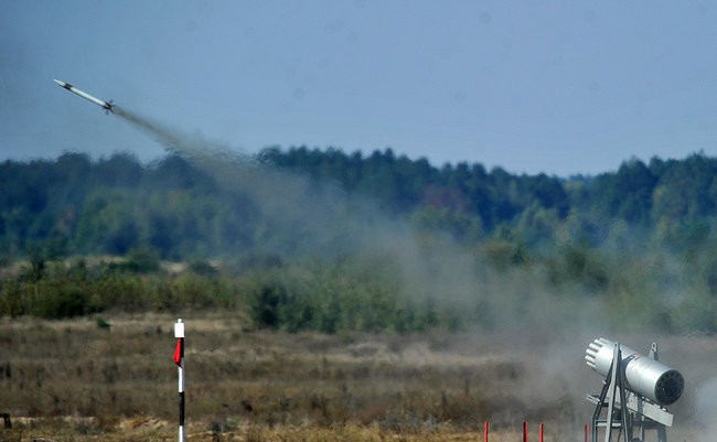 Ukraine khoe loạt vũ khí mới, có cả pháo phòng không ZU-23-2 phiên bản hiện đại hóa - Ảnh 7.