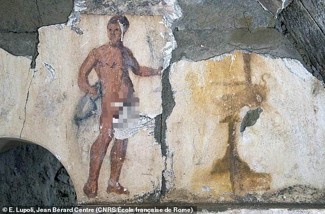 Ăn chơi thời cổ đại: Khai quật lăng mộ hơn 2000 năm tuổi, phát hiện tranh tiệc tùng và khỏa thân nam giới vẽ trên tường - Ảnh 2.