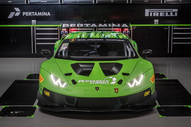 Lamborghini Huracan GT3 Evo - Khi sư tử mọc thêm cánh - Ảnh 2.