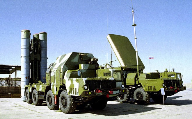 Tiêm kích tật nguyền F-35 Mỹ đánh S-300 Nga: Chuyện không tưởng? - Ảnh 1.