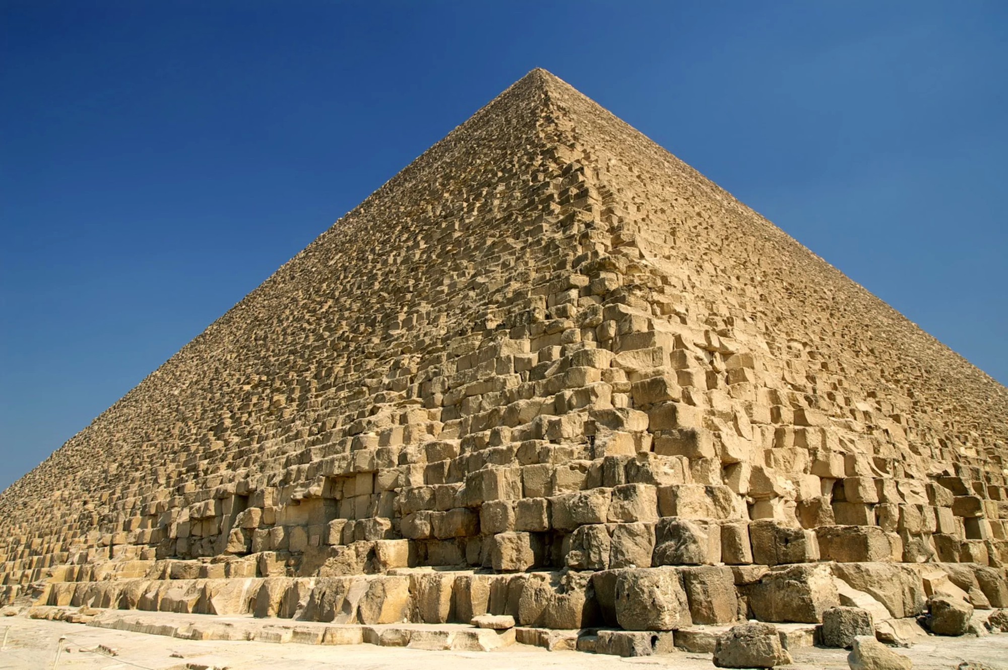 Куча пирамид. Пирамида фараона Хеопса. Пирамида Хуфу Египет. Пирамида фараона Хеопса в Гизе. Пирамида Хеопса (Хуфу).