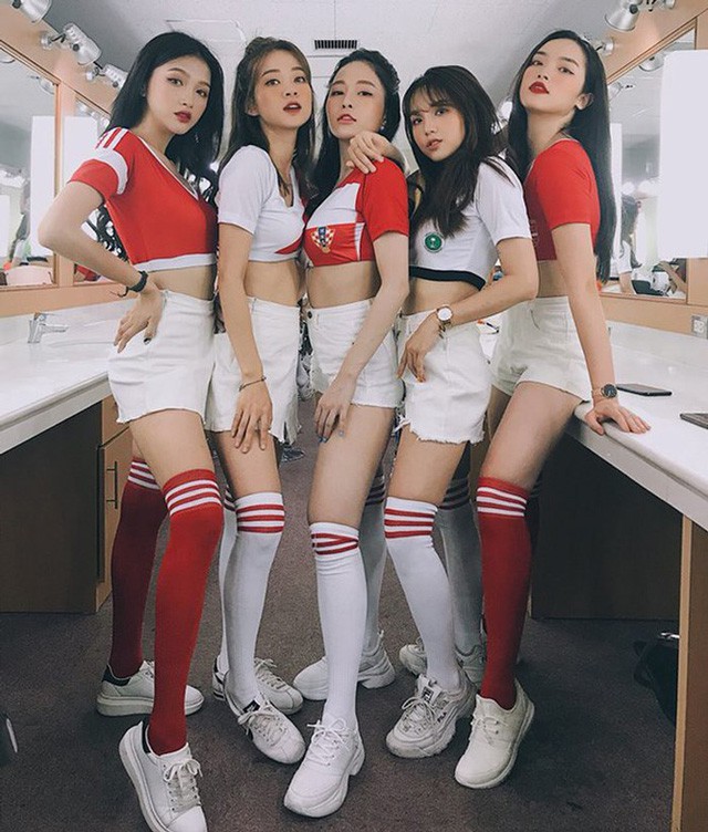 3 hot girl khuấy đảo MXH một thời: Năm đ&oacute; từng g&acirc;y thị phi, năm nay đ&atilde; thay đổi như thế n&agrave;o? - Ảnh 15.