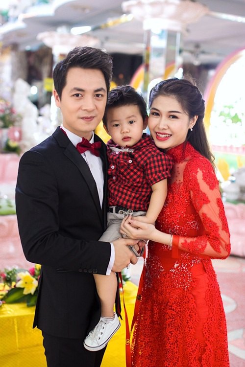 Sinh con trước, kết hôn sau: Trình tự tình yêu quen thuộc của sao Việt - Ảnh 8. Sinh con trước, kết hôn sau: Trình tự tình yêu quen thuộc của sao Việt - Ảnh 8.