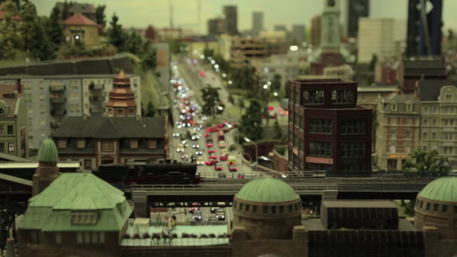 Google chế tạo xe Street View thu nhỏ, giúp chúng ta tham quan bên trong mô hình lớn nhất thế giới - Ảnh 17.