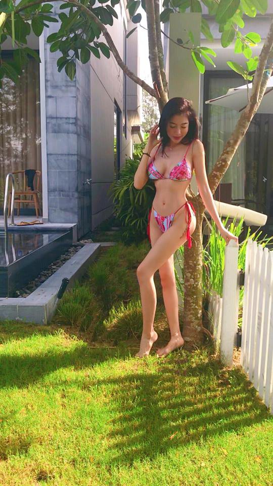 Sau khi bị chê gầy gò, Elly Trần liên tục đăng ảnh bikini nóng bỏng - Ảnh 6.