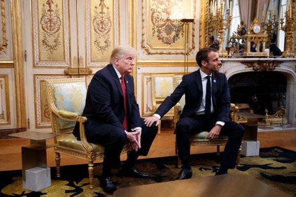TT Macron phản pháo loạt chỉ trích vỗ mặt của TT Trump: Pháp không phải chư hầu của Mỹ! - Ảnh 2.