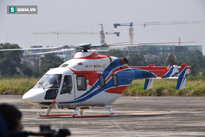 [ẢNH] Cận cảnh 2 mẫu trực thăng hiện đại bậc nhất của Nga tại sân bay Gia Lâm - Ảnh 13.