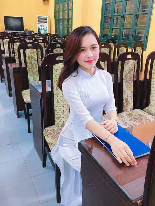 Những cô giáo cực hot trên MXH: Mặt xinh, body nóng bỏng chẳng kém cạnh hot girl - Ảnh 27.