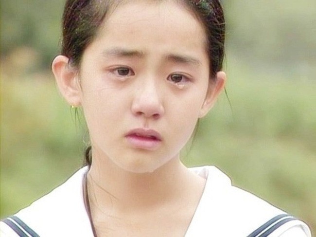 “Em gái quốc dân” Moon Geun Young: Áp lực vì hào quang trong quá khứ, mắc bệnh nguy hiểm rồi chật vật tìm lại danh vọng ở tuổi 31 - Ảnh 2.