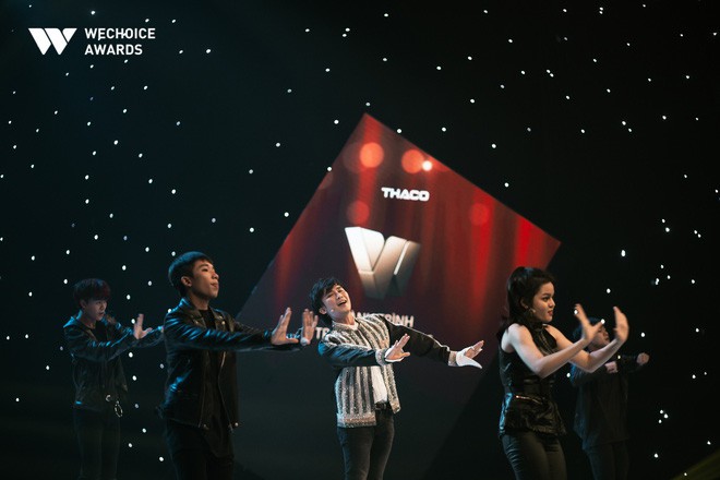Hành trình truyền cảm hứng WeChoice Awards tháng 11: Phía trước bình minh là hy vọng! - Ảnh 13.