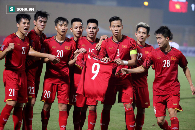 Văn Toàn trải lòng sau khi phải chia tay AFF Cup 2018 vì chấn thương  - Ảnh 1.