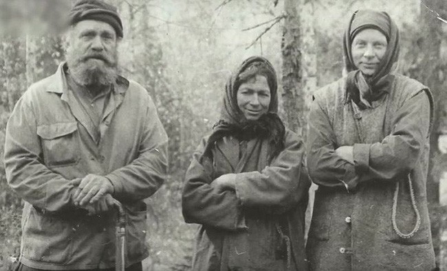 Từ bỏ nền văn minh nhân loại, một gia đình người Nga chuyển đến sống giữa chốn rừng thiêng nước độc bậc nhất thế giới trong nhiều thập kỉ - Ảnh 6.