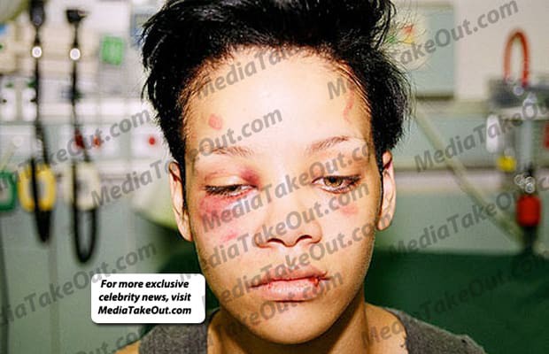 Dân tình phẫn nộ vì Chris Brown vẫn quấy rối Rihanna sau vụ đấm bạn gái bầm mặt rách môi - Ảnh 2.