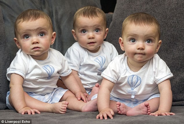Hiếm thấy: Cặp sinh ba tự nhiên cùng gen, giống nhau như 3 giọt nước, đến bố mẹ cũng khó phân biệt - Ảnh 7.