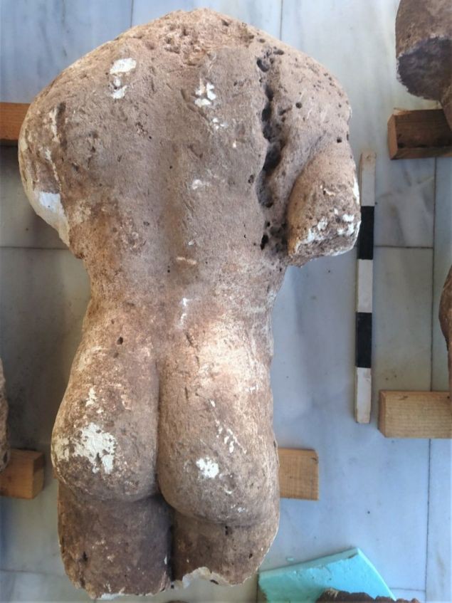 Phát hiện 4 bức tượng cổ khỏa thân ở Hy Lạp - Ảnh 2.