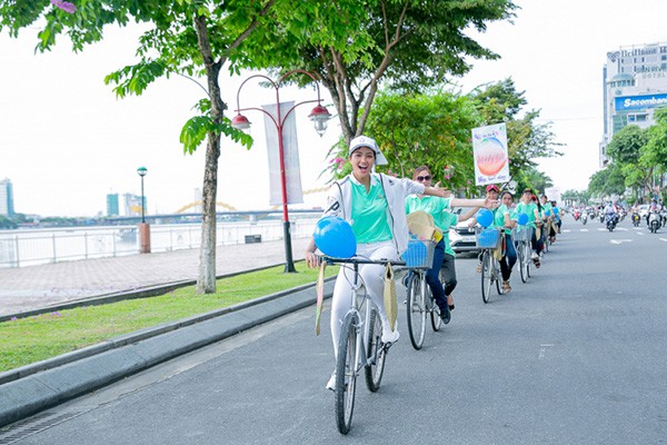 Sự thật việc H’Hen Niê chỉ dùng hàng hiệu, sống sang chảnh sau khi làm Hoa hậu - Ảnh 4.