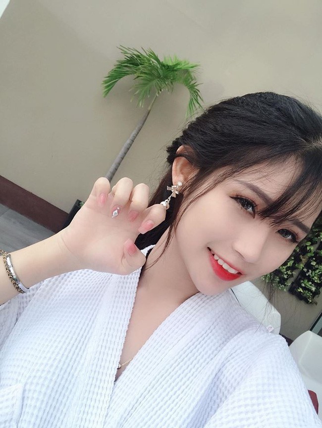 Hot girl bị bóc sống ảo trên TV dạo nào bất ngờ khoe cuộc sống sang chảnh, mong có 10 tỷ trong tài khoản - Ảnh 5.