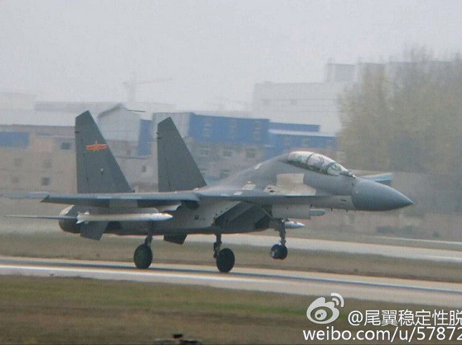 Trung Quốc biên chế hàng loạt hàng nhái Su-30 của Nga - Ảnh 2.