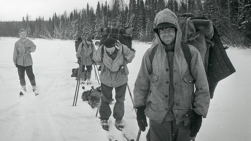 Thảm kịch đèo Dyatlov - bí ẩn đáng sợ nhất trong lịch sử Nga đã được giải mã? - Ảnh 2. Thảm kịch đèo Dyatlov - bí ẩn đáng sợ nhất trong lịch sử Nga đã được giải mã? - Ảnh 2.