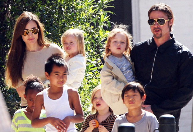 Brad Pitt cảm thấy hoàn toàn đúng đắn khi quyết định dứt tình với Angelina Jolie - Ảnh 2.