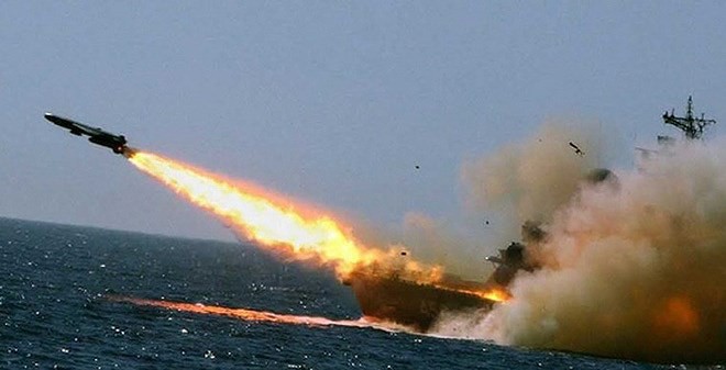 [ẢNH] Tên lửa nặng 3 tấn của Nga có thể nhấn chìm soái hạm Ukraine bằng 1 phát bắn - Ảnh 14.