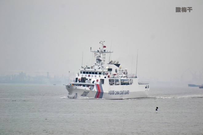 Không thể xem thường khi tàu Hải cảnh Trung Quốc trang bị pháo bắn nhanh 6 nòng - Ảnh 2.