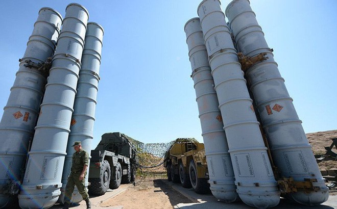 Nga triển khai S-300 áp sát liên quân Mỹ ở Syria: Quá táo bạo! - Ảnh 1.