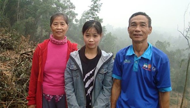 Bất ngờ với dung mạo 3 cô em gái của dàn cầu thủ Việt, em gái Công Phượng dậy thì thành công không tin nổi - Ảnh 15.