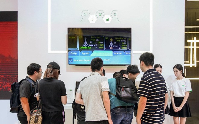 Oppo tiết lộ smartphone Find X đầu tiên kết nối thành công mạng 5G - Ảnh 2. Oppo tiết lộ smartphone Find X đầu tiên kết nối thành công mạng 5G - Ảnh 2.