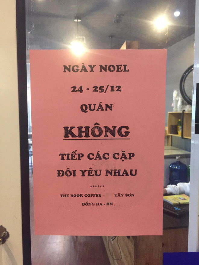 Chưa tìm thấy gấu Noel đã đến, chủ quán cafe treo bảng tuyên bố không tiếp các đôi yêu nhau hút 72.000 likes - Ảnh 1.