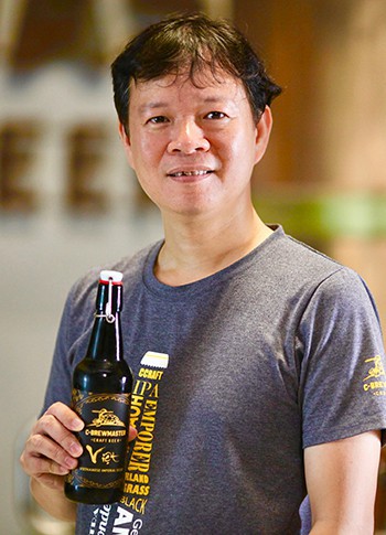  Chân dung nghệ nhân nấu bia thủ công Việt Nam lên “Street Life Hanoi” của CNN - Ảnh 7.