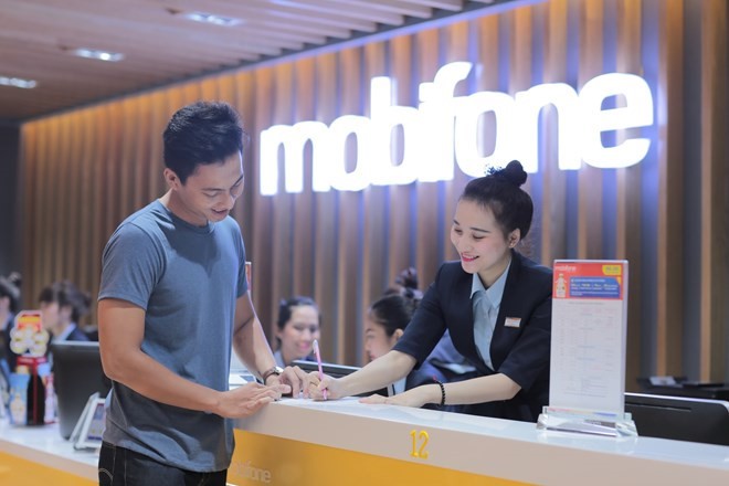 MobiFone hoàn 25% cước cho khách chuyển mạng giữ số - Ảnh 3.