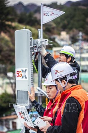 Hàn Quốc - Nước đầu tiên trên thế giới cung cấp dịch vụ 5G - Ảnh 1.