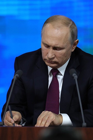 TT Putin: Lực lượng Ukraine được cử đến khiêu khích ở eo biển Kerch với hy vọng sẽ có người thiệt mạng do Nga - Ảnh 1.